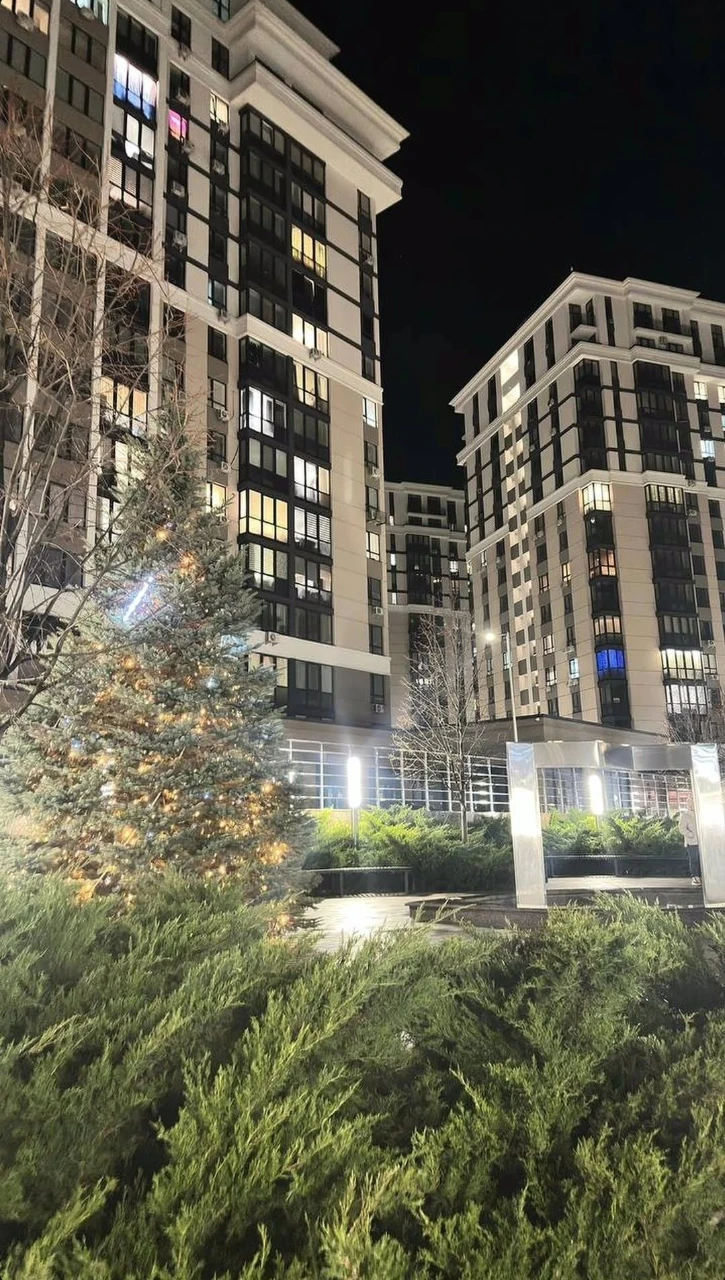Продається 1-кімнатна квартира 40 м2 - Центральний 2