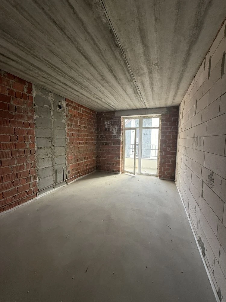 Spacious two-story apartment with a view in the Synergy City residential complex!