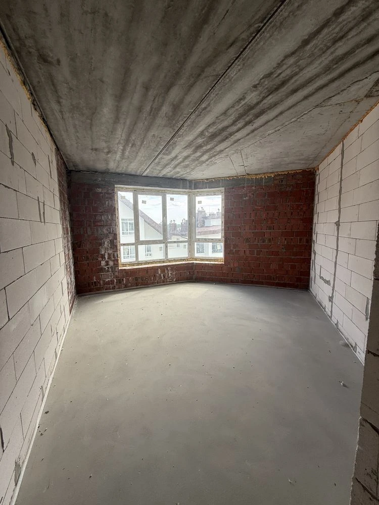 Spacious two-story apartment with a view in the Synergy City residential complex!