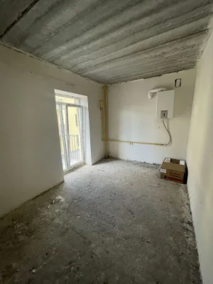 Продається 1-кімнатна квартира в зданому будинку, можлива розстрочка, БЕЗ КОМУН