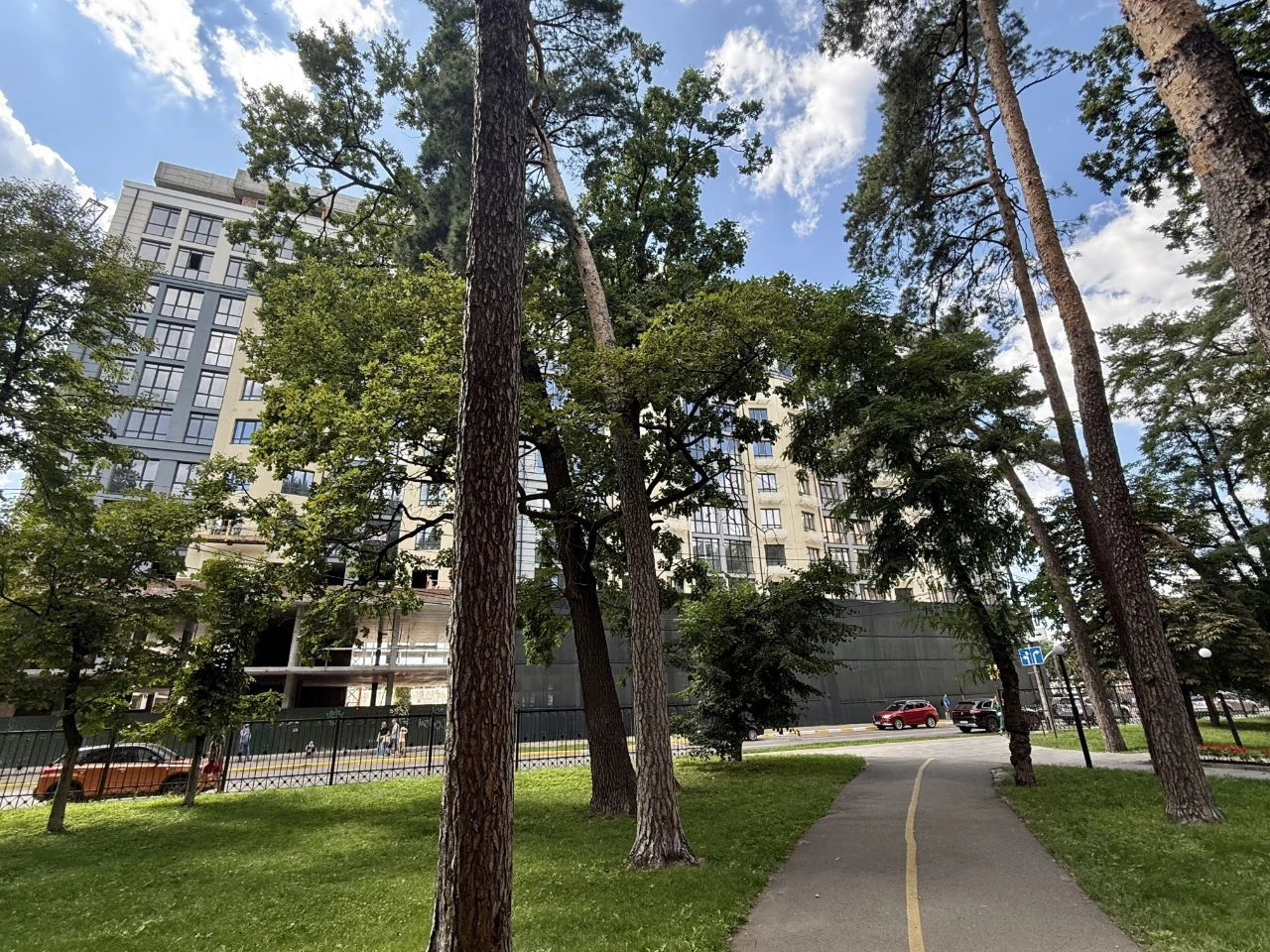 Одно кімнатна квартира в центрі міста