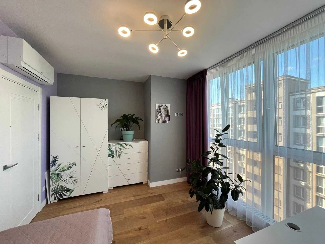 NO COMMISSION! FROM OWNER! 91.5 sq m, Certificate. Autonomous heating
