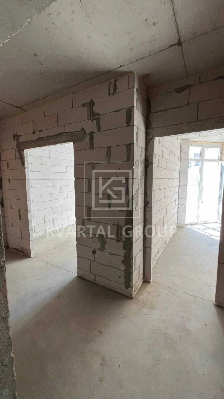 Продаж 2-комнатной квартиры в ЖК бизнес-класса "Синергия Сити"
