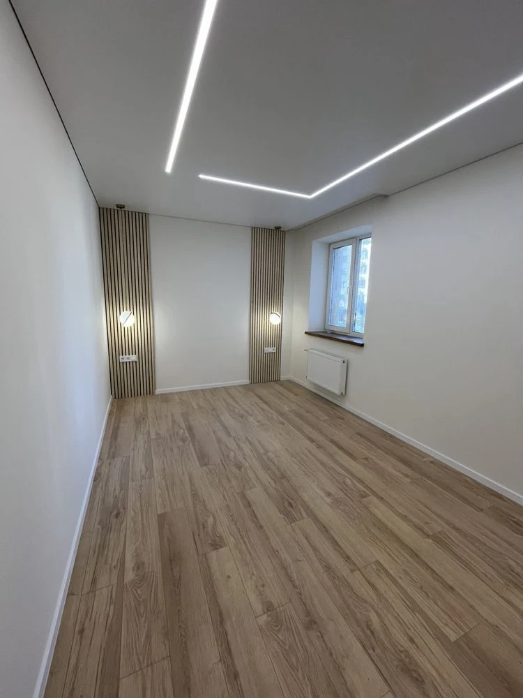 КВАРТИРА! Однокімнатна 40 м2 з новим ремонтом! Газ!