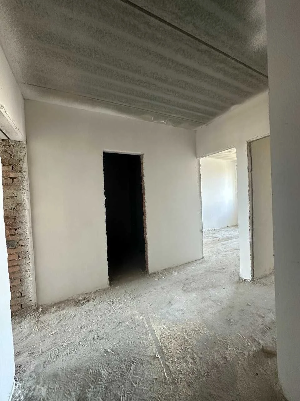 3-room apartment 75.7 sq m in the residential complex "Molodyest" near the embankment in Irpin