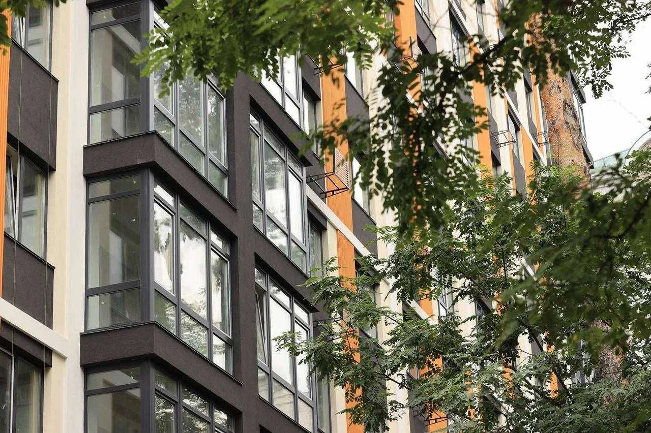 Ирпень, продажа просторной двукомнатной квартиры 67 м2 Центр