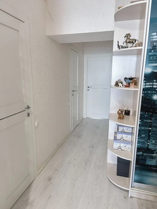 Продам в центрі Полтави 3-х кімнатну квартиру