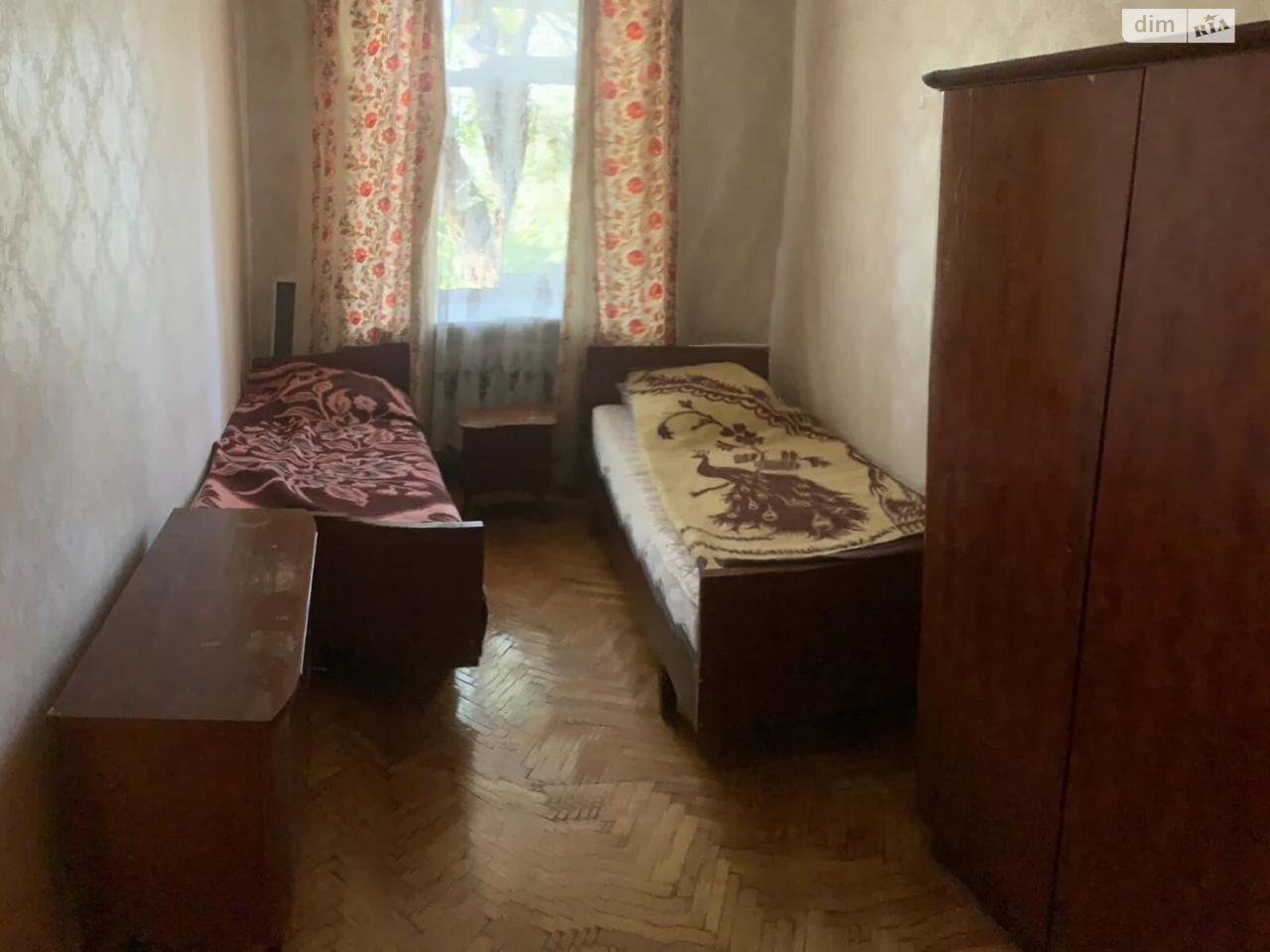 Продаж Кімната Малиновський