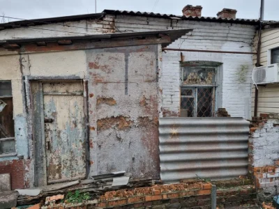 ЦЕНТР! Для капітального ремонту або нового будівництва.
