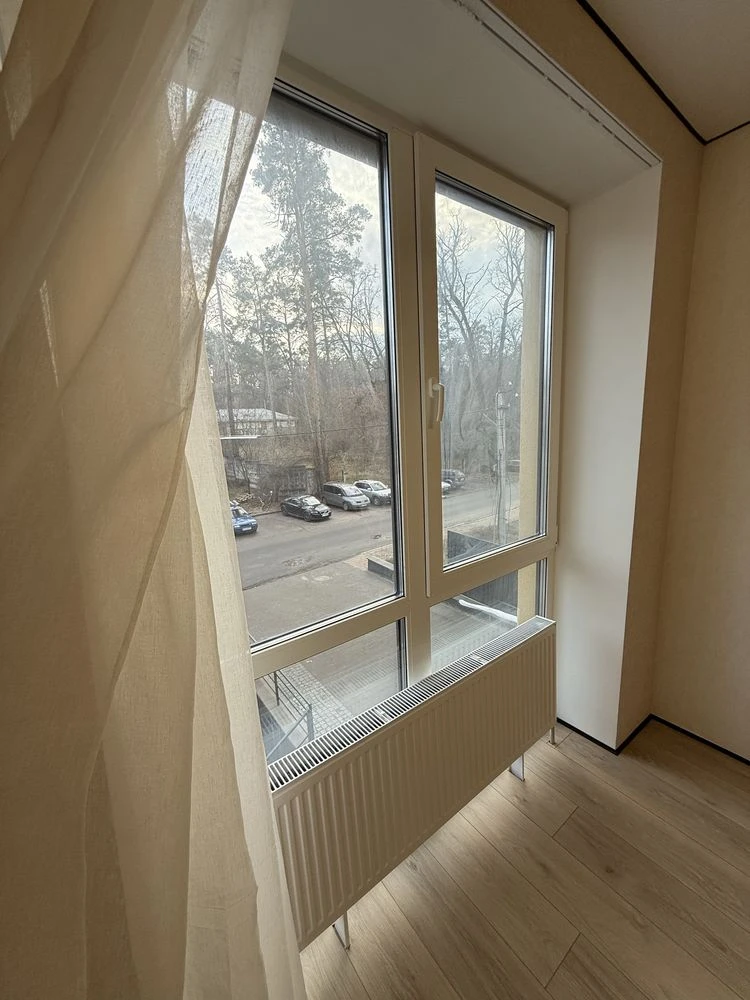 Квартира з новим ремонтом 2 поверх 55900$