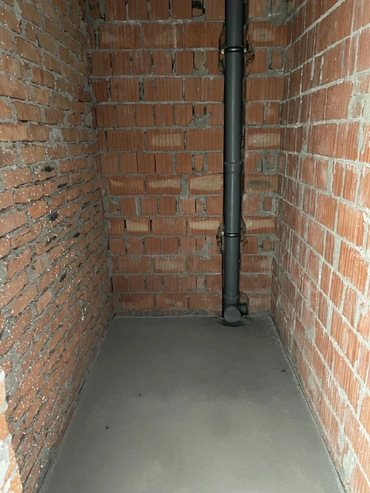 Ready 2-bedroom, 72 sq m, very warm, inhabited house.
