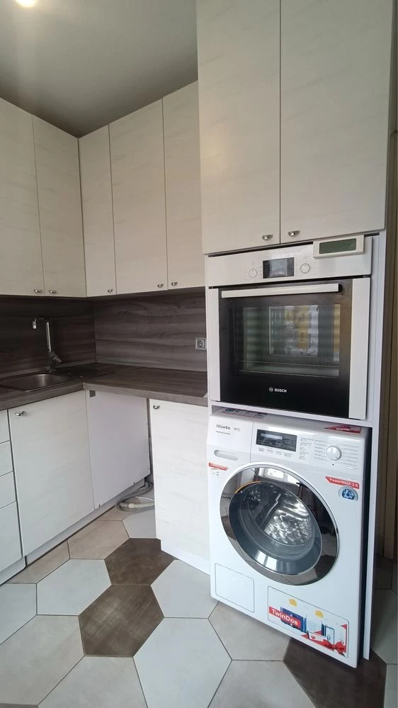 Продається 2 кімнатна квартира, Ірпінь. 2 балкони. ДержПрогМ