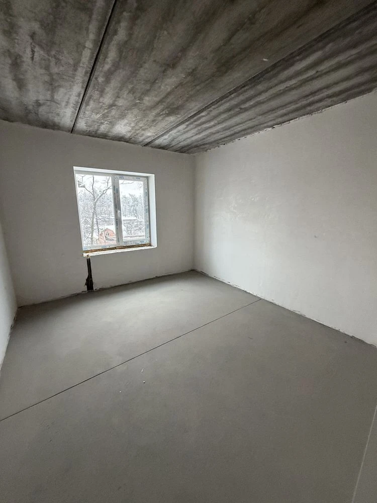 One-bedroom apartment for sale