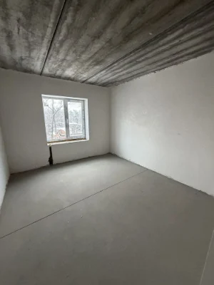 One-bedroom apartment for sale