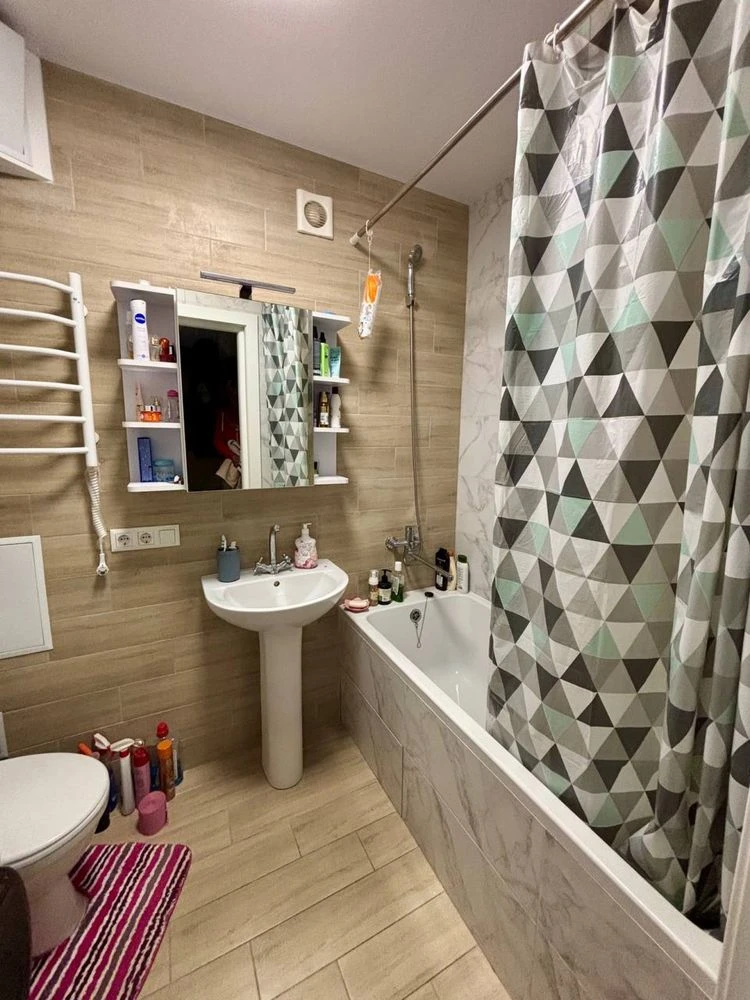 Продаж 1к квартири 39,5м2 з терасою !