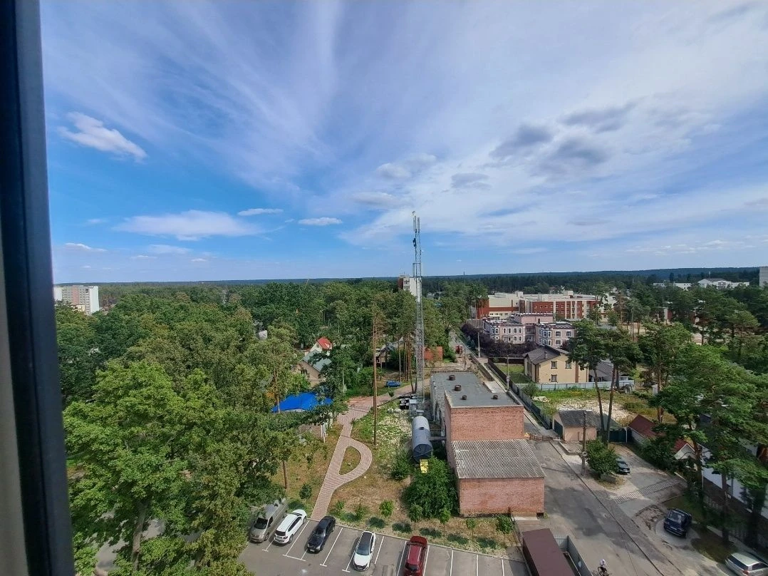 Продам неймовірно круту, видову двохкімнатну квартиру