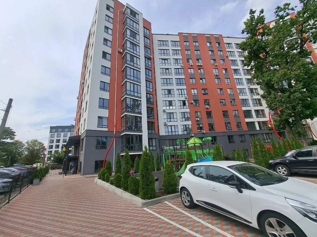 Продам неймовірно круту, видову двохкімнатну квартиру