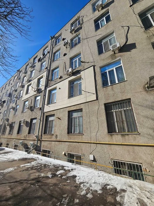 В продаже 2 комнатная квартира с ремонтом 56,8 м2 за 41.000