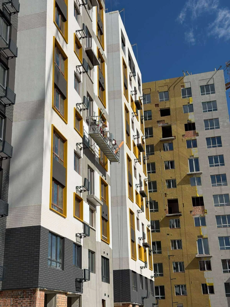 Продаж студії 27,5м2  Ціна вигідна ЖК Молодість Ірпінь