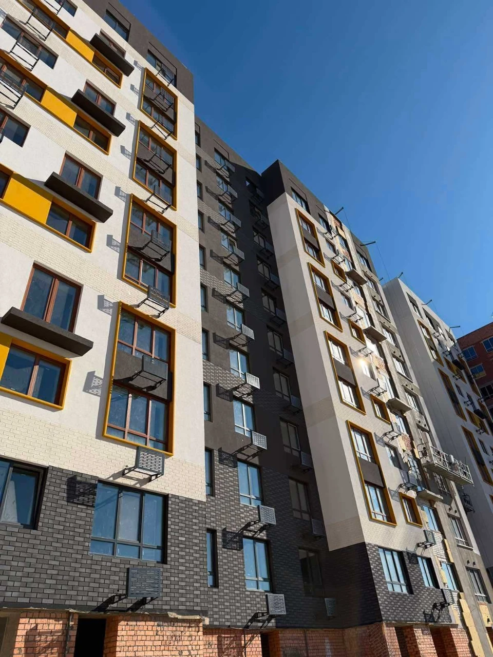 Продаж студії 27,5м2  Ціна вигідна ЖК Молодість Ірпінь