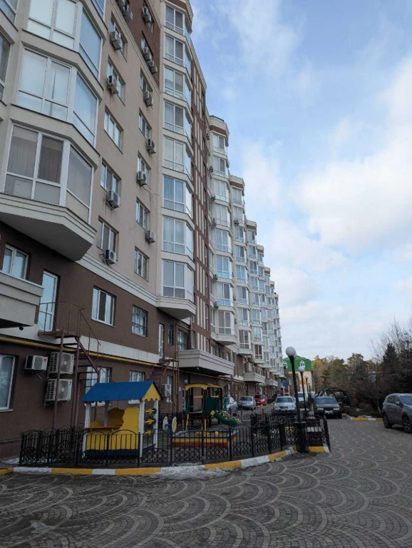 Чудова велика квартира в центрі міста Ірпінь! Індивідуальне