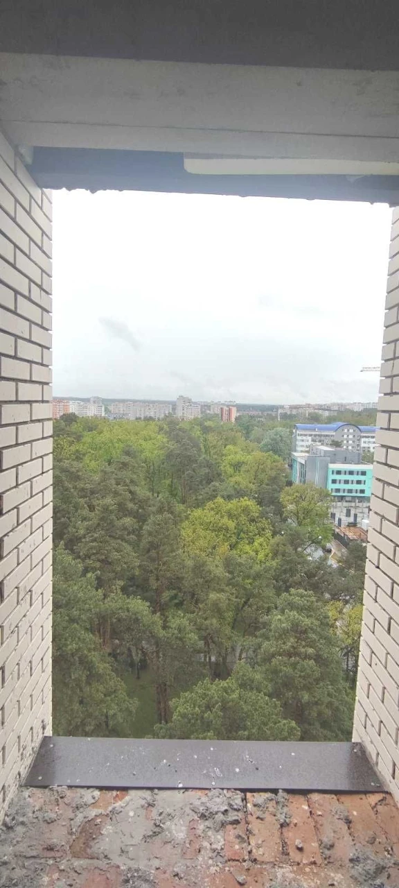 Велика 3-кімнатна квартира. ВИД НА ПАРК Правика у центрі Ірп