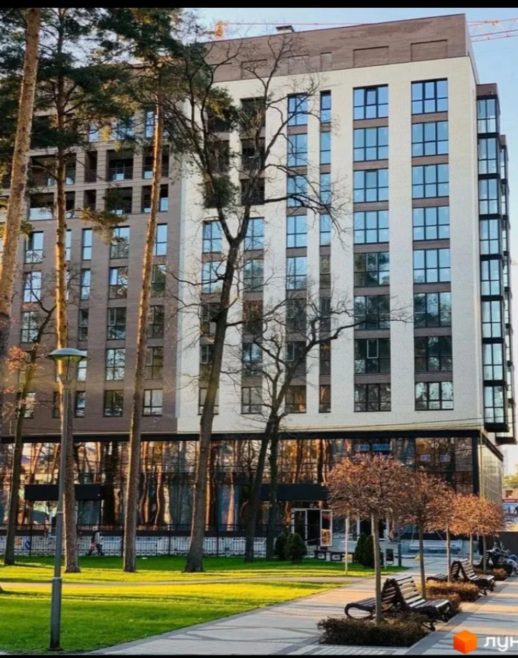 Art Residence элитная квартира с лоджией с видом на парк Пра