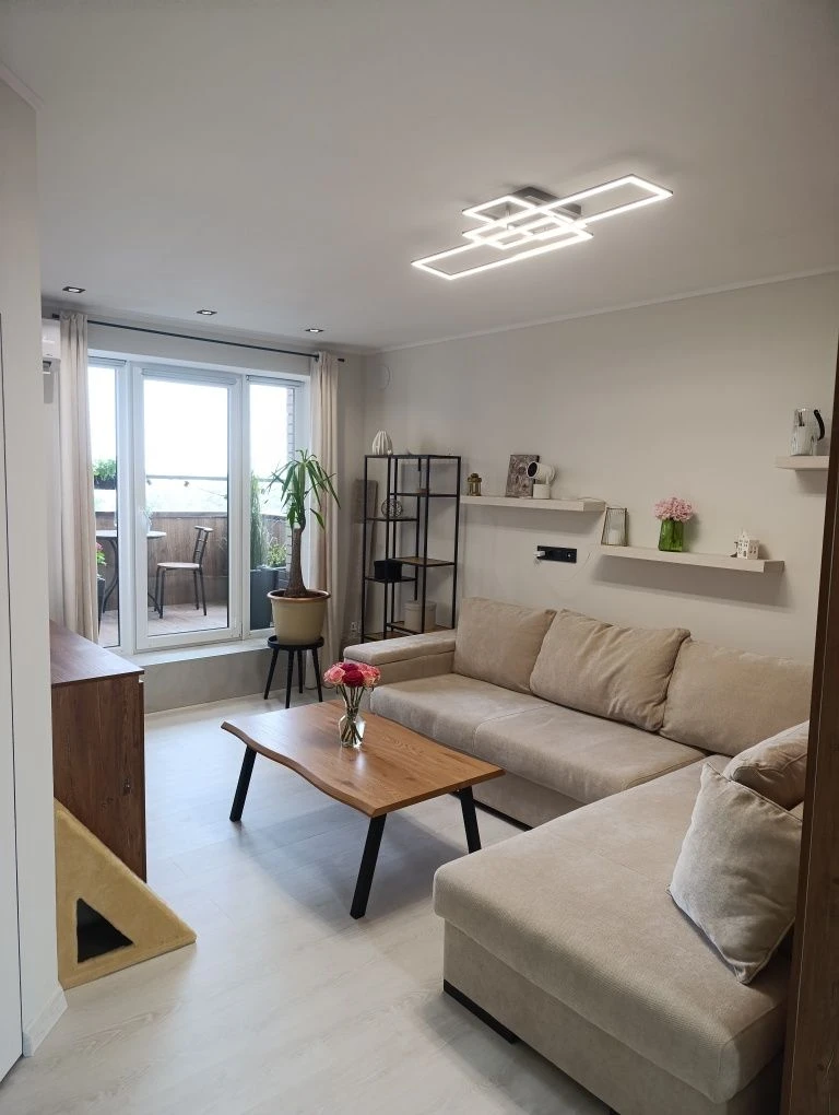 Art Residence элитная квартира с лоджией с видом на парк Пра