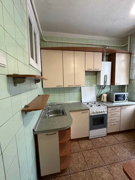 Продам 2-к квартиру по вул. Телевізійній