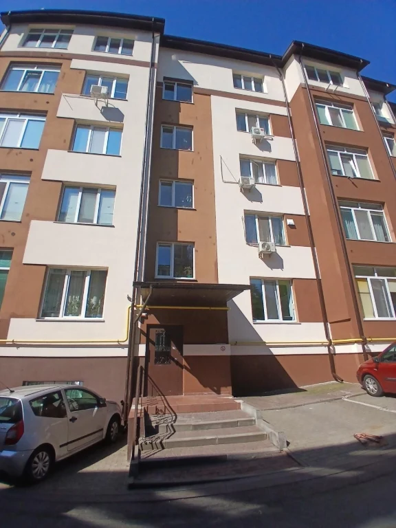 Продаж 1 к. квартири з ремонтом в зручній локації Ірпеня
