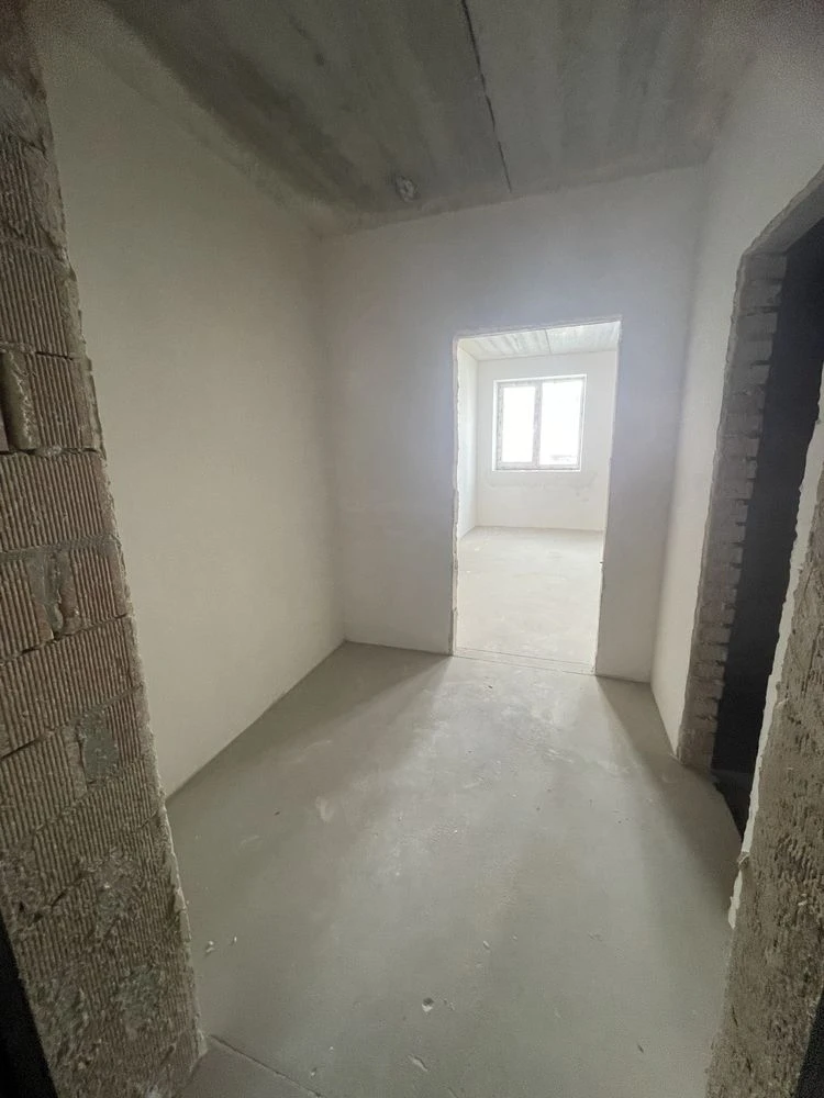 Продам квартиру студію в ЖК Молодість