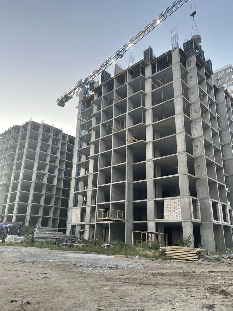 Продам повноцінну 1 к квартиру