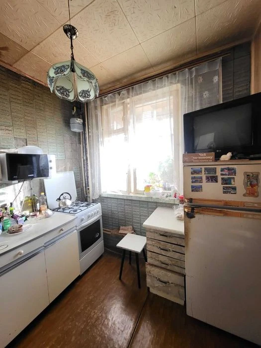 For sale: 1-room apartment 35 sq. m. on Zubenko Street 29 MV