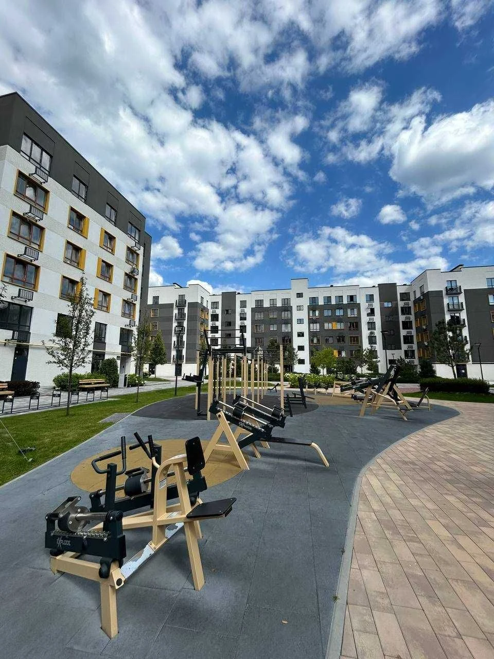 Продаю двокімнатну квартиру  Ірпінь 58м2