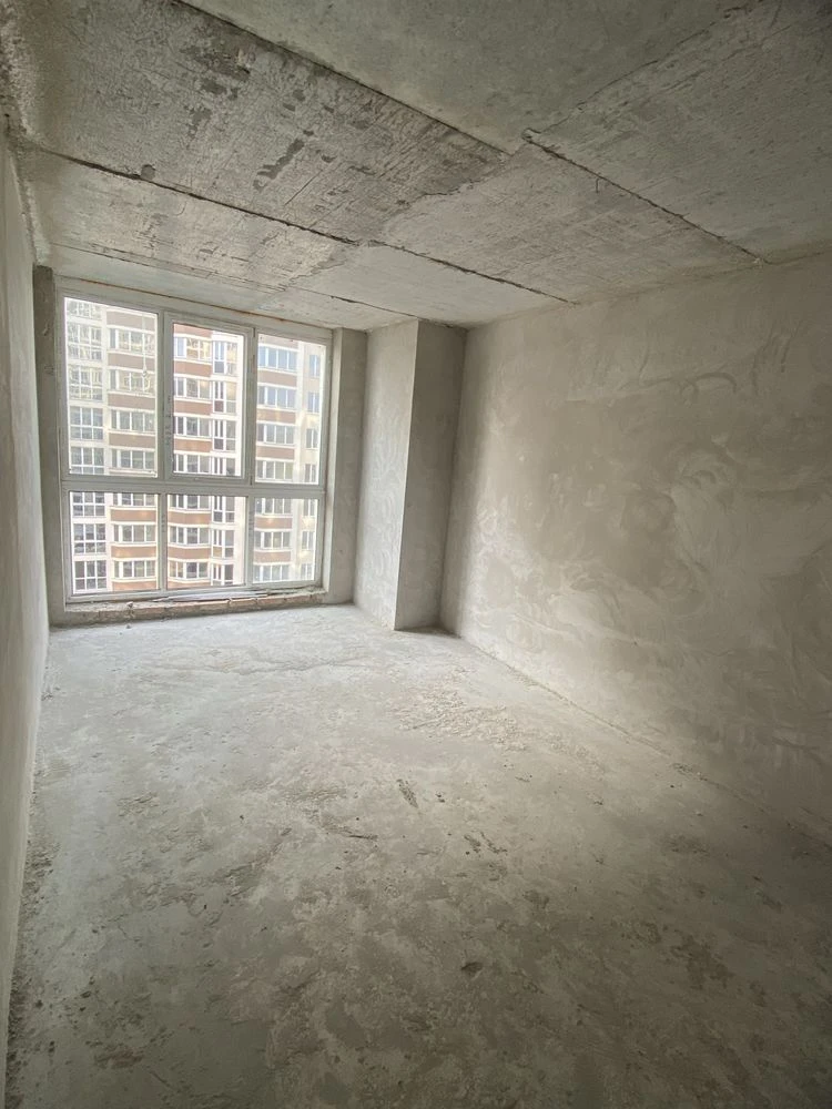 Продам простору та комфортну квартиру