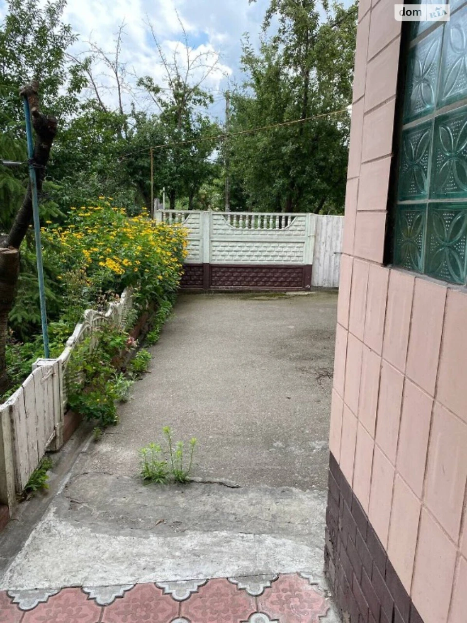 Apartment for Sale in Mironivka