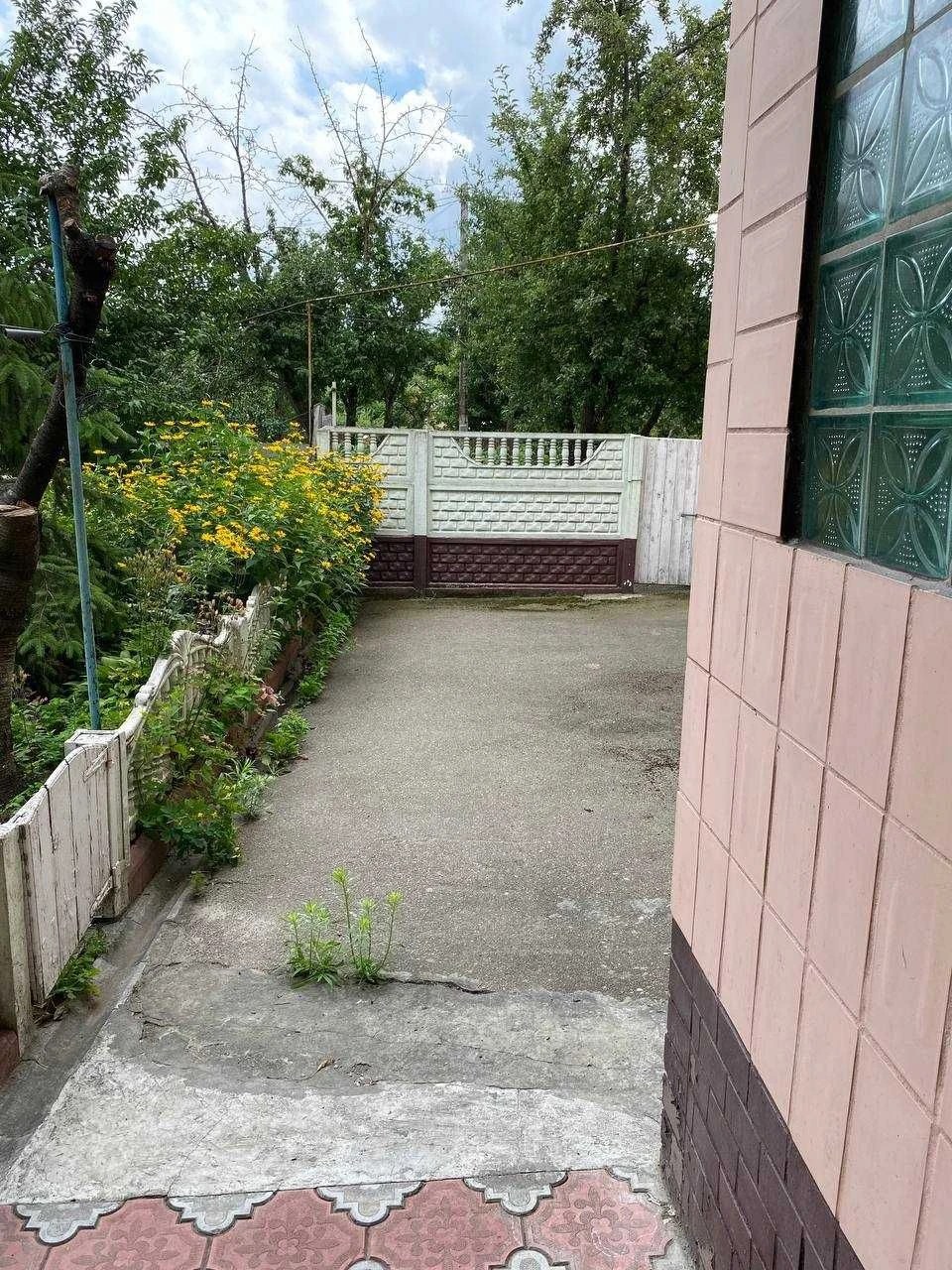 Apartment for Sale in Mironivka, Kyiv Region