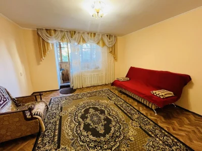 Продаж 3-х кімнатної квартири в м.Обухові по вул.Київська