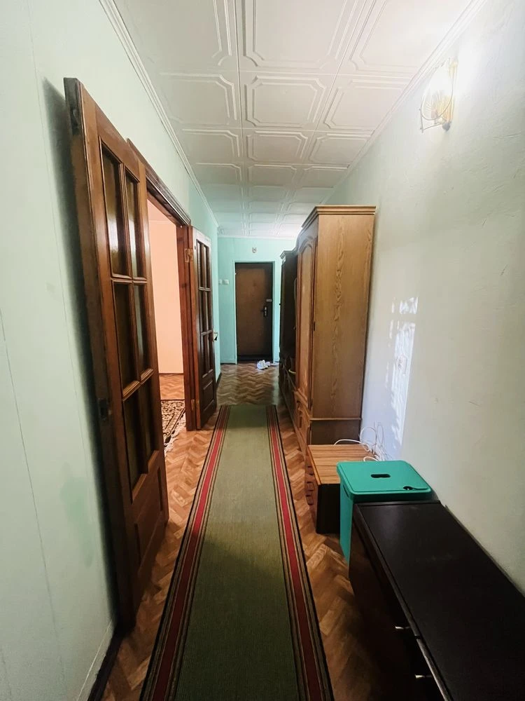 Продаж 3-х кімнатної квартири в м.Обухові по вул.Київська