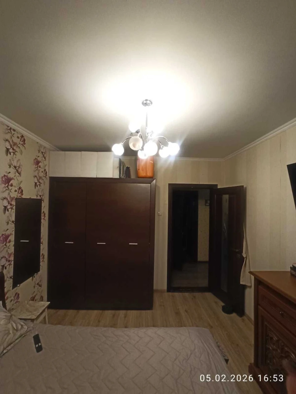 Продаж 3-кімнатної квартири в м. Обухів, (Піщана)