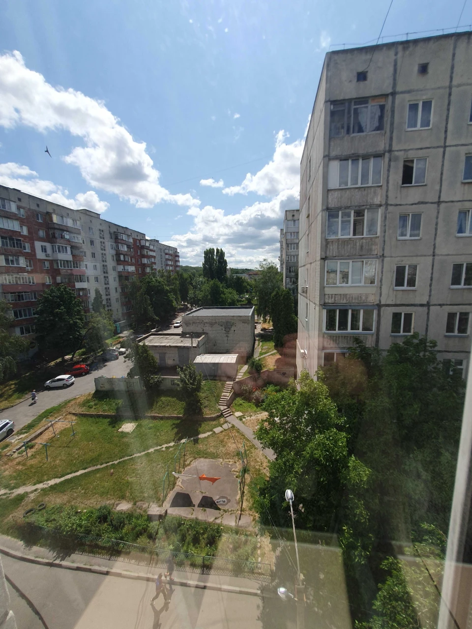 Продается 4-х комнатная квартира в Обухове