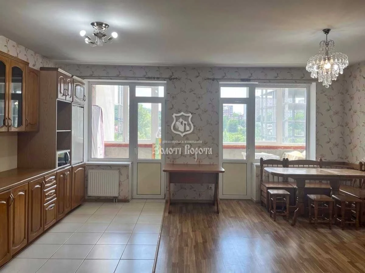 Квартира, 2к. Житловий стан. Академічна, 28, Обухів