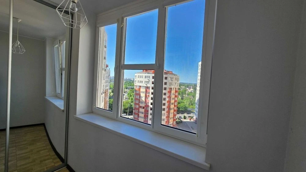 1-room apartment Ernst 16-b Evrodvushka 66 sq m Perlyna Kadetsko