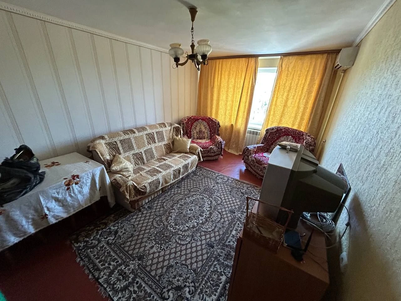 Продам 2х кімнатну квартиру
