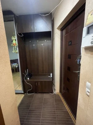Продам  3х Кімнатну Квартиру з Євроремонтом та  Меблями.