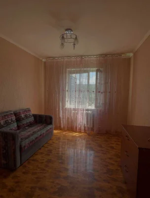 Продаж 2х кімнатної Київська 156 м.Обухів