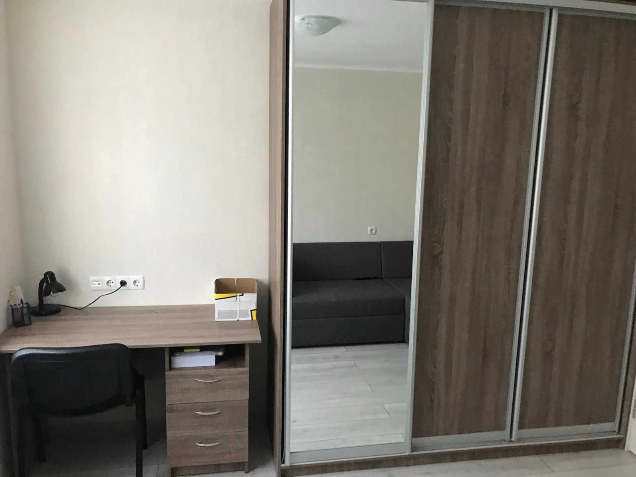 Продам 3-х кімнатну квартиру в м.Обухів