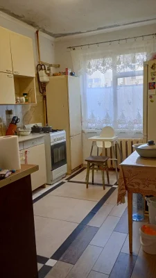 Без %,  3-кімнатна  квартира,  зупинка Піщана