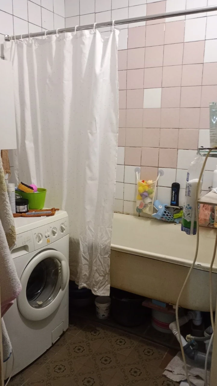 Без %,  3-кімнатна  квартира,  зупинка Піщана