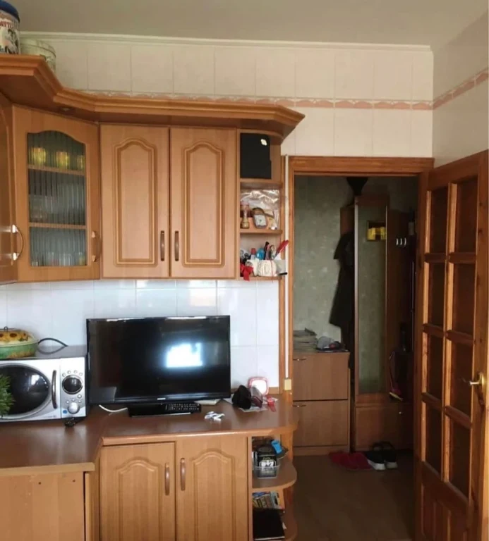 Продам 3 кімн. Квартиру в Обухові, вул Миру 11!